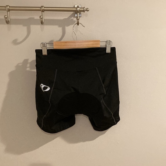 2/$30 🖤 Pearl Izumi Sugar bike shorts 🖤 medium - Picture 4 of 12
